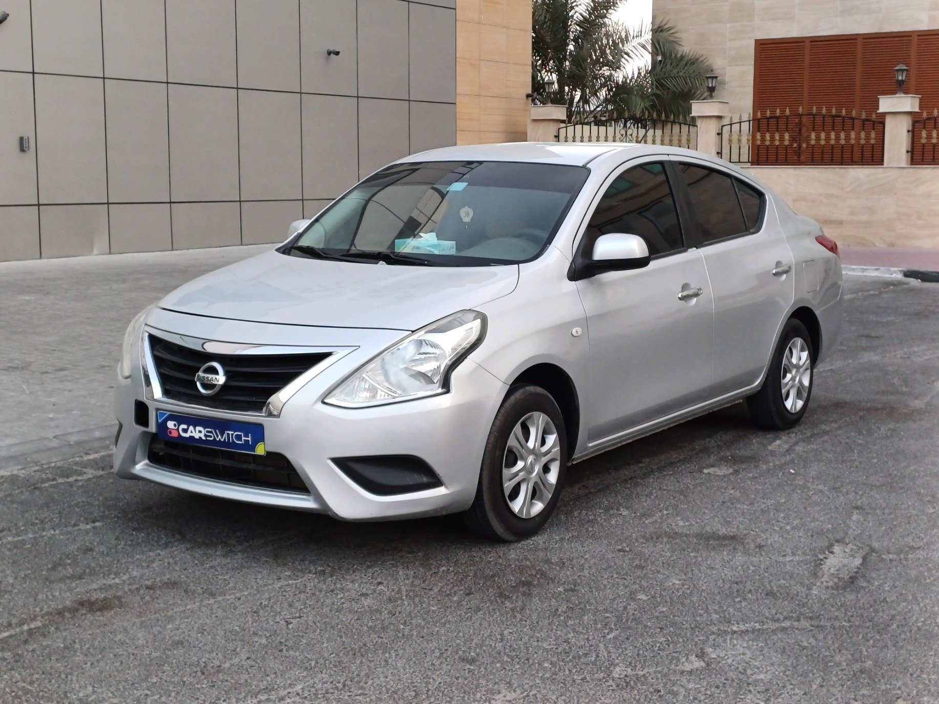 Used 2018 Nissan Sunny for sale in Dubai