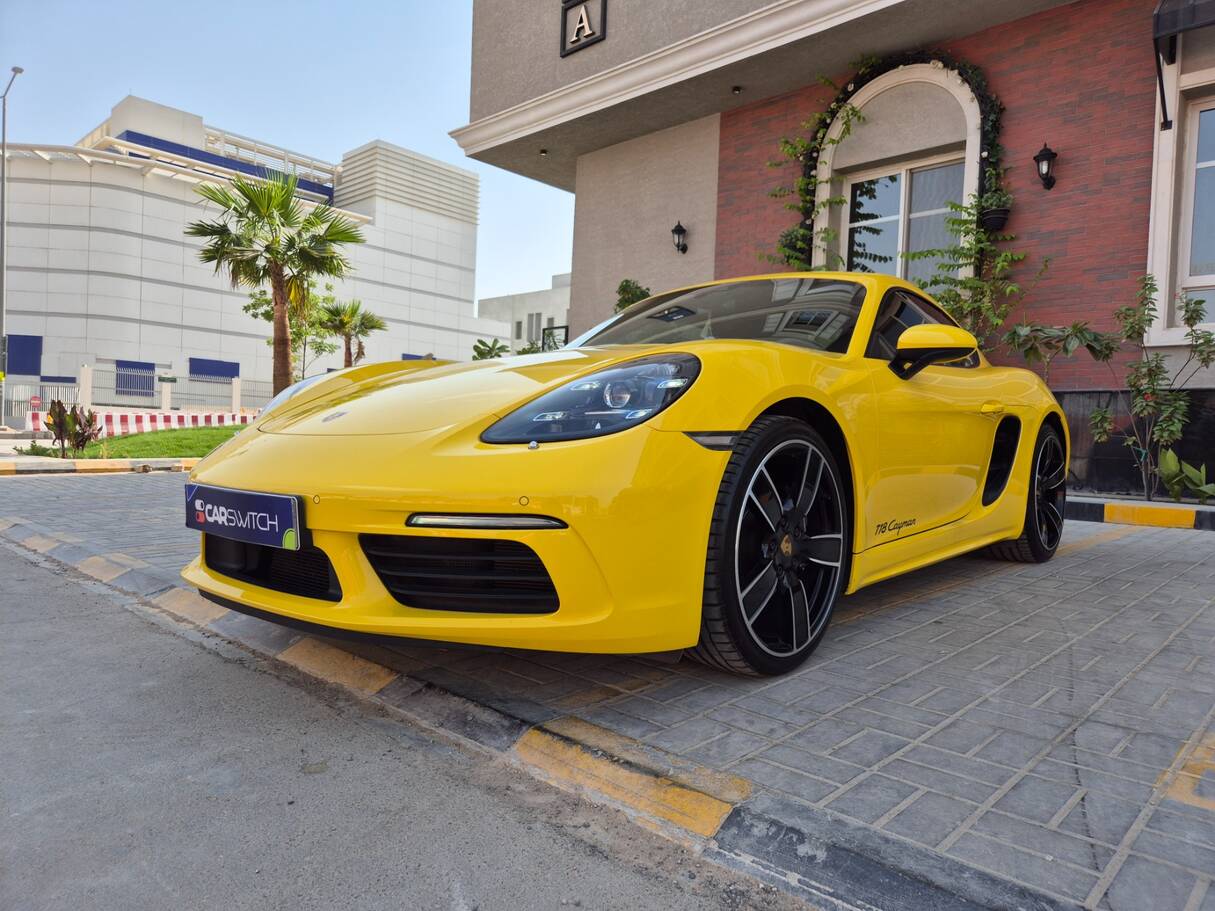 Used 2020 Porsche 718 Cayman for sale in Riyadh