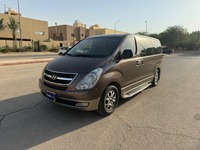 Hyundai H-1