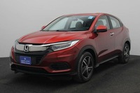 Used 2021 Honda HR-V for sale in Dubai