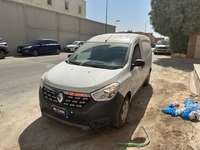 Used 2022 Renault Dokker for sale in Riyadh