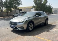 Used 2019 Infiniti Q30 for sale in Dubai