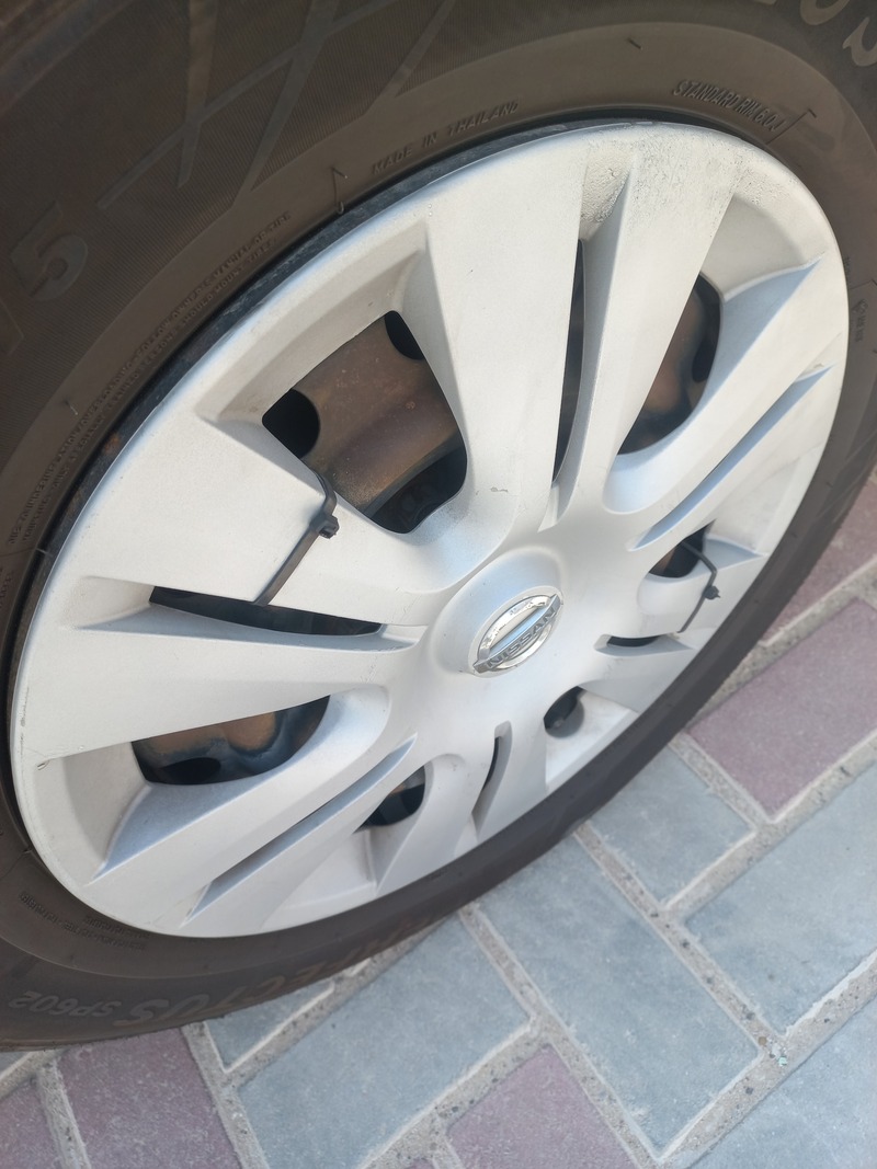 Used 2014 Nissan Sentra for sale in Abu Dhabi