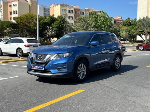 Used 2022 Nissan X-Trail for sale in Dubai