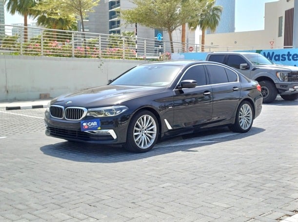 Used 2017 BMW 530 for sale in Abu Dhabi