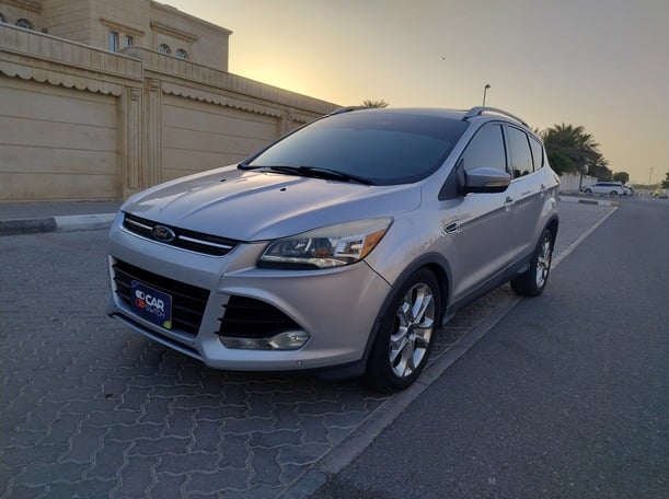 Used 2014 Ford Escape for sale in Sharjah