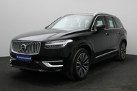 Used 2022 Volvo XC90 for sale in Dubai