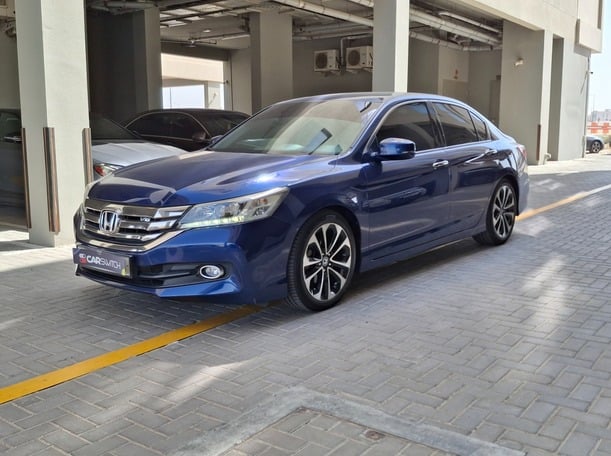 Used 2016 Honda Accord for sale in Sharjah