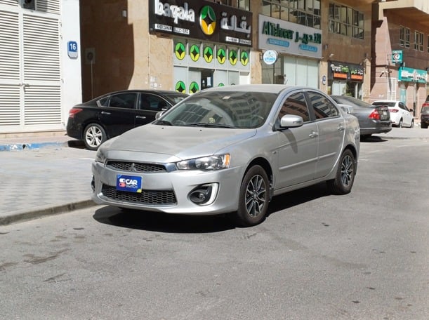 Used 2016 Mitsubishi Lancer for sale in Abu Dhabi