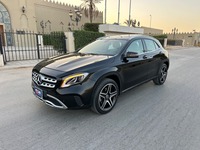 مستعمله 2018 مرسيدس GLA250 للبيع فى الرياض