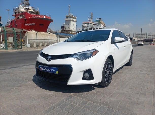 Used 2016 Toyota Corolla for sale in Dubai