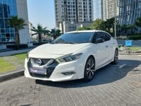 Used 2016 Nissan Maxima for sale in Dubai