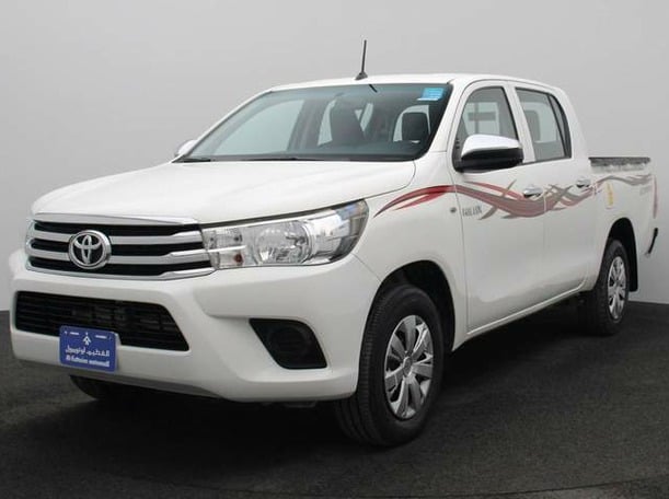 Used 2021 Toyota Hilux for sale in Dubai