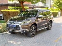 Used 2016 Mitsubishi Montero Sport for sale in Dubai