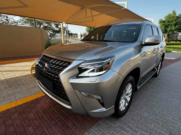 Used 2023 Lexus GX460 for sale in Dubai