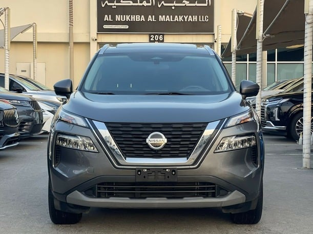 Used 2021 Nissan Rogue for sale in Sharjah