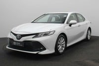 Used 2020 Toyota Camry for sale in Sharjah