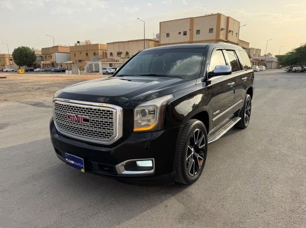 Used 2015 GMC Yukon for sale in Riyadh