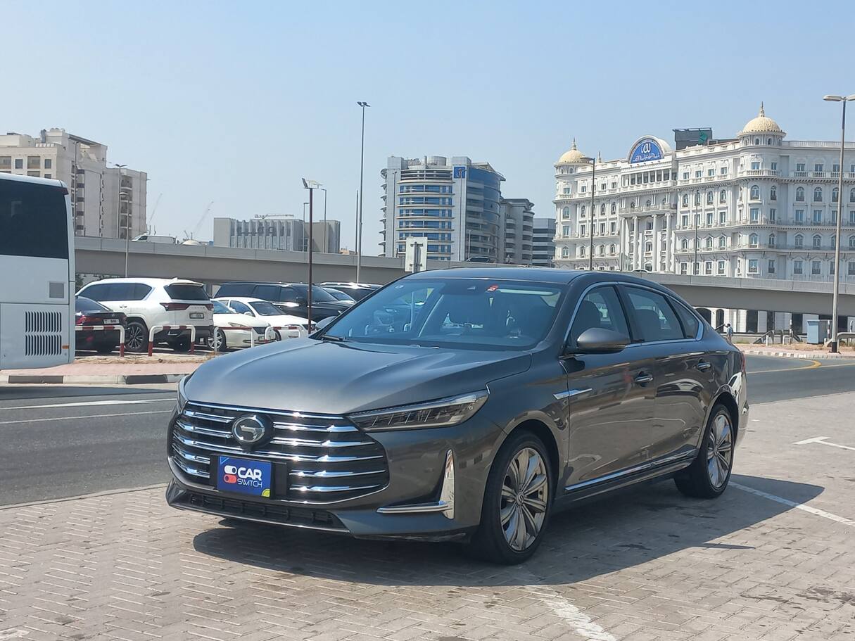Car image 1