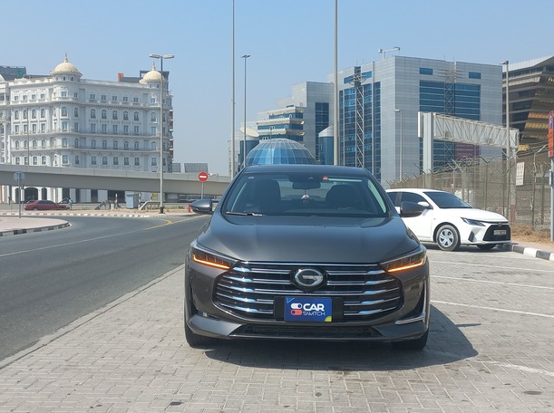 Car image 2