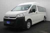 Used 2021 Toyota Hiace for sale in Dubai