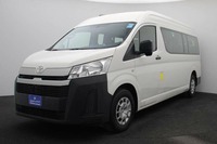 Used 2021 Toyota Hiace for sale in Dubai