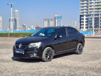 Used 2017 Renault Symbol for sale in Dubai