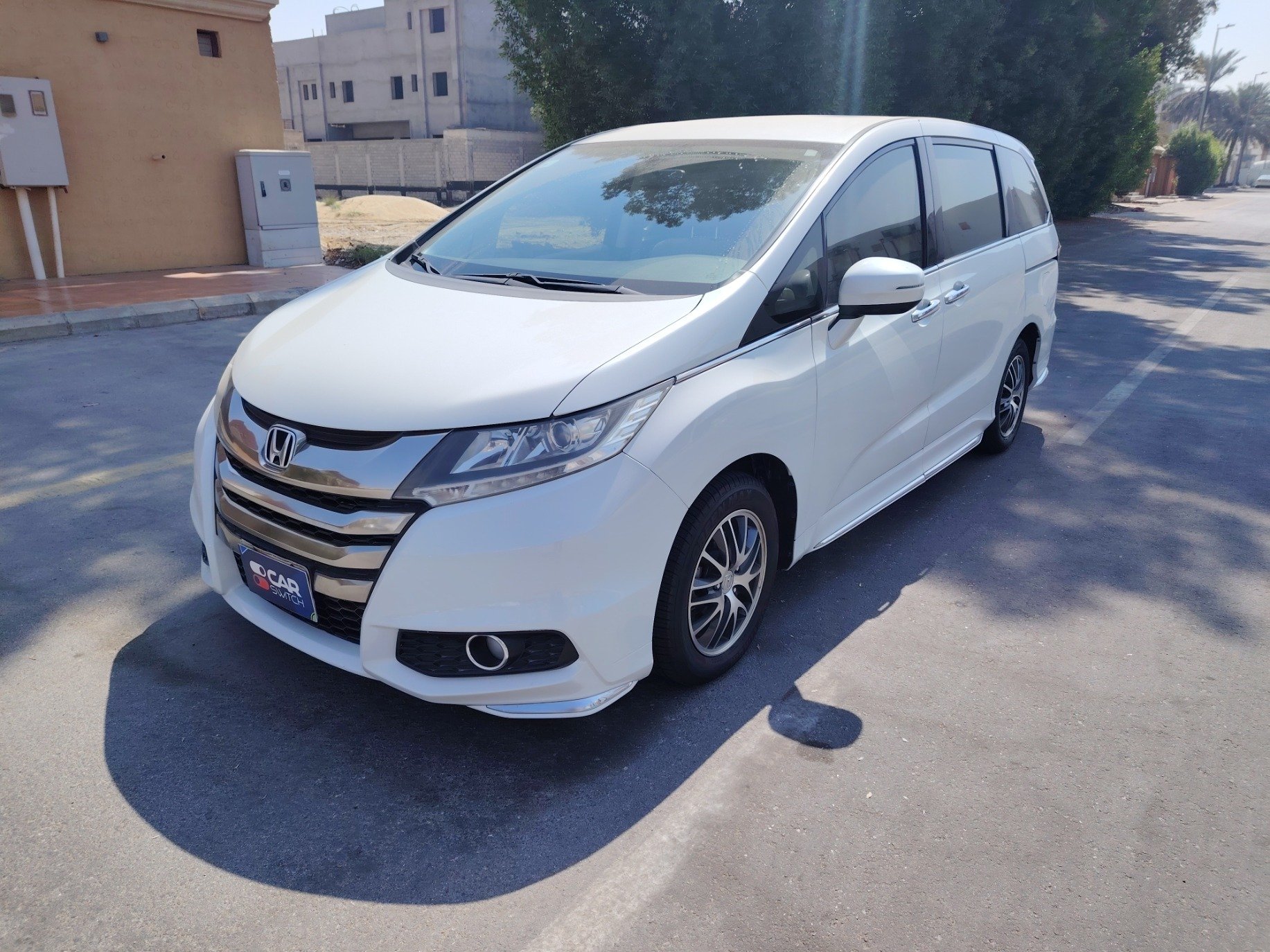 Used 2019 Honda Odyssey for sale in Dammam