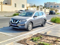 Used 2018 Nissan X-Trail for sale in Abu Dhabi