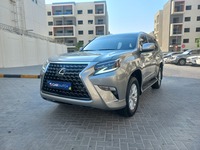 Used 2023 Lexus GX460 for sale in Dubai