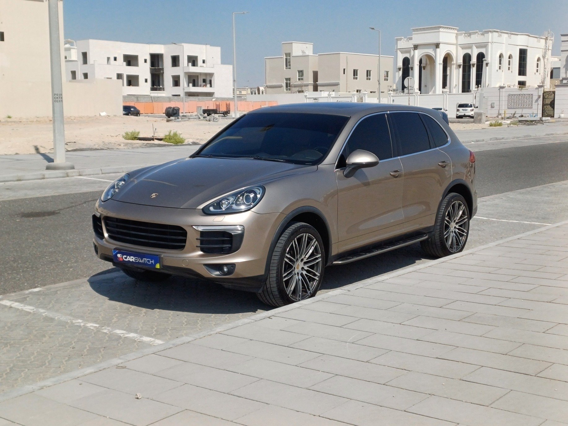 Used 2016 Porsche Cayenne S for sale in Abu Dhabi