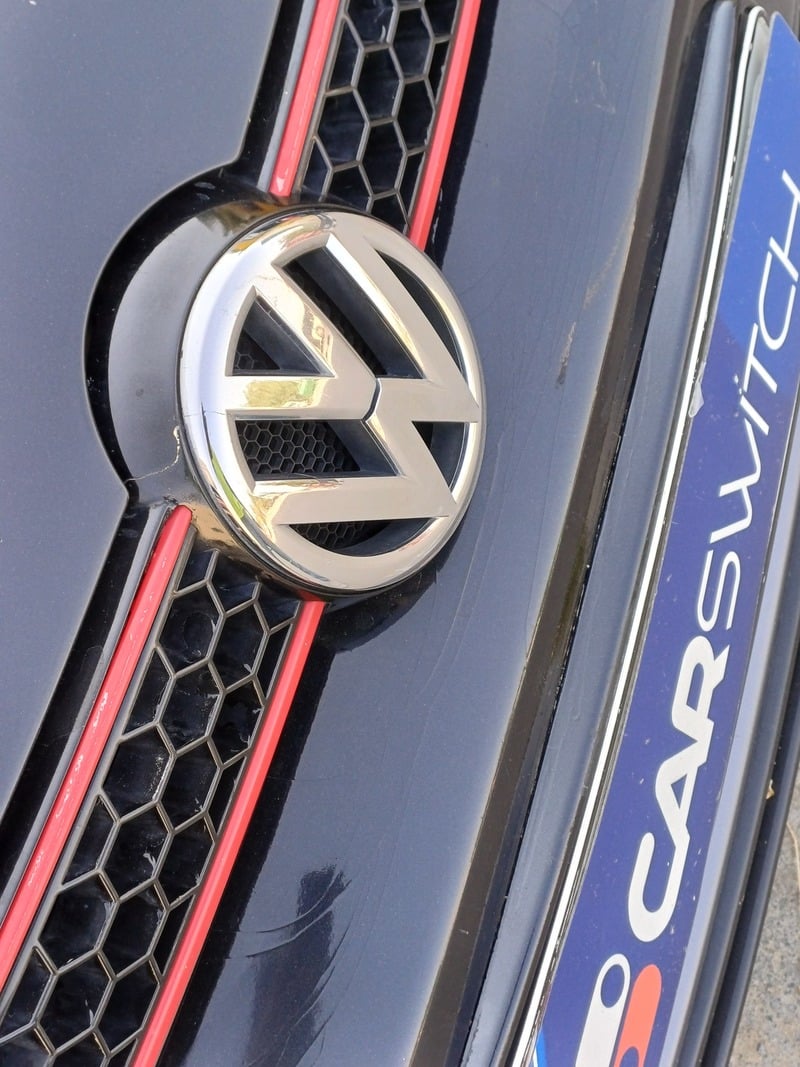 Used 2012 Volkswagen Golf for sale in Abu Dhabi