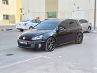 Used 2012 Volkswagen Golf for sale in Abu Dhabi