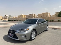 Used 2018 Lexus ES350 for sale in Riyadh