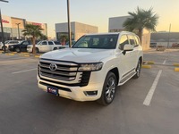 Used 2023 Toyota Land Cruiser for sale in Riyadh