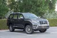 Used 2018 Toyota Prado for sale in Dubai