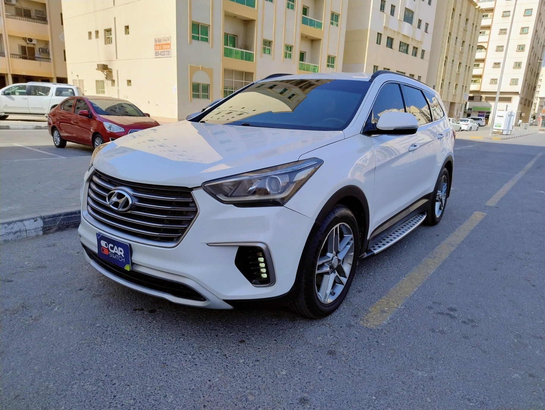 Used 2017 Hyundai Santa Fe for sale in Sharjah