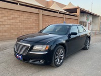 مستعمله 2014 كرايسلر 300S للبيع فى الرياض