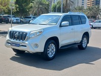 Used 2016 Toyota Prado for sale in Abu Dhabi