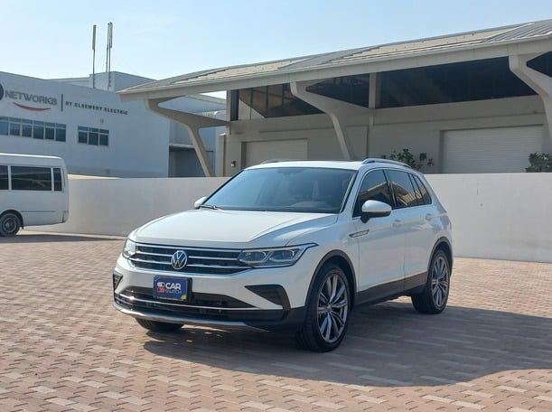 Used 2024 Volkswagen Tiguan for sale in Dubai