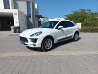 Used 2016 Porsche Macan S for sale in Dubai