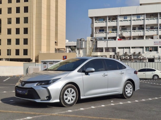 Used 2021 Toyota Corolla for sale in Dubai