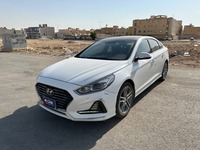 Used 2018 Hyundai Sonata for sale in Riyadh