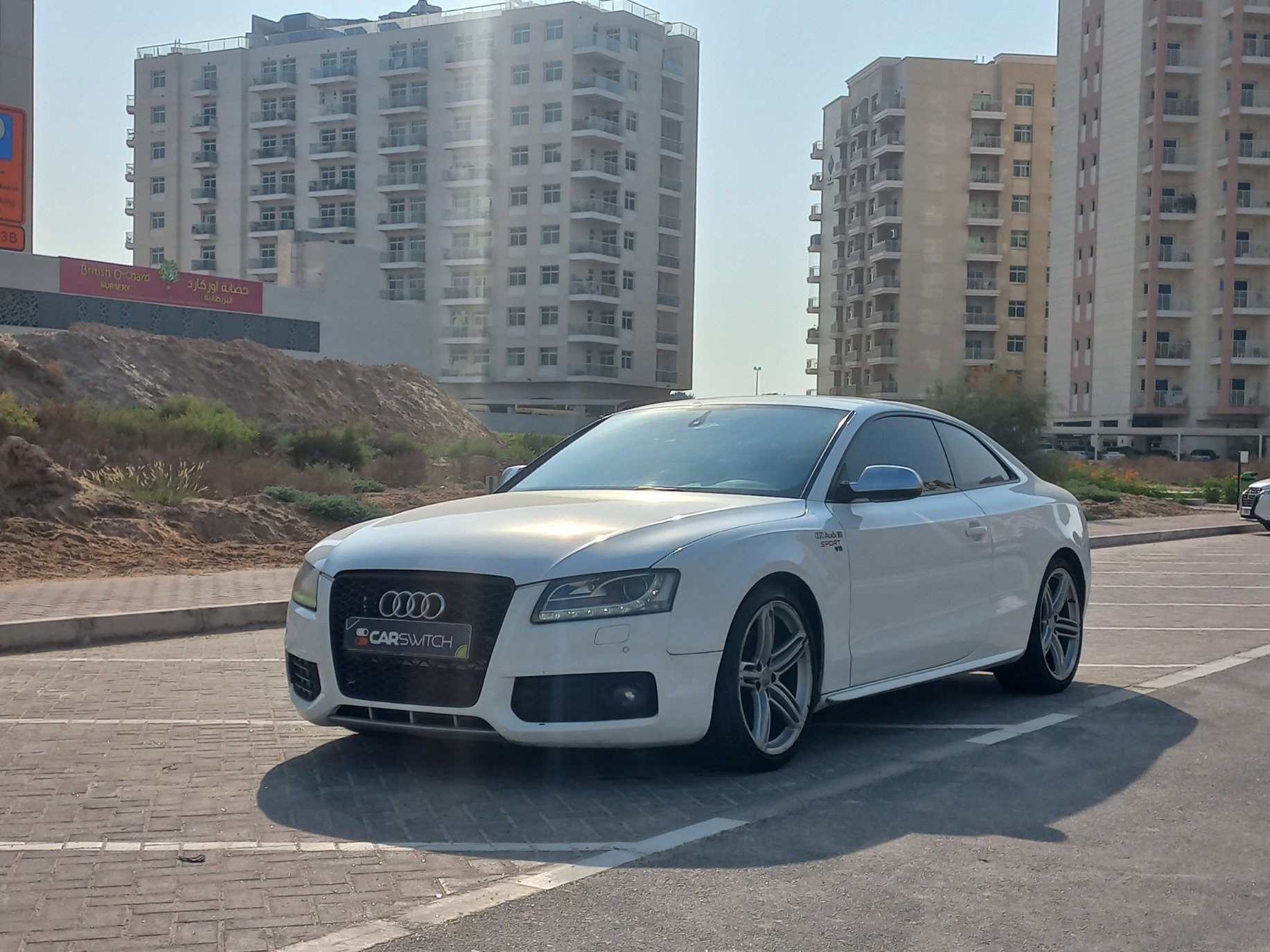 Used 2011 Audi S5 for sale in Dubai