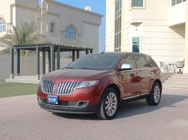 Used 2014 Lincoln MKX for sale in Dubai