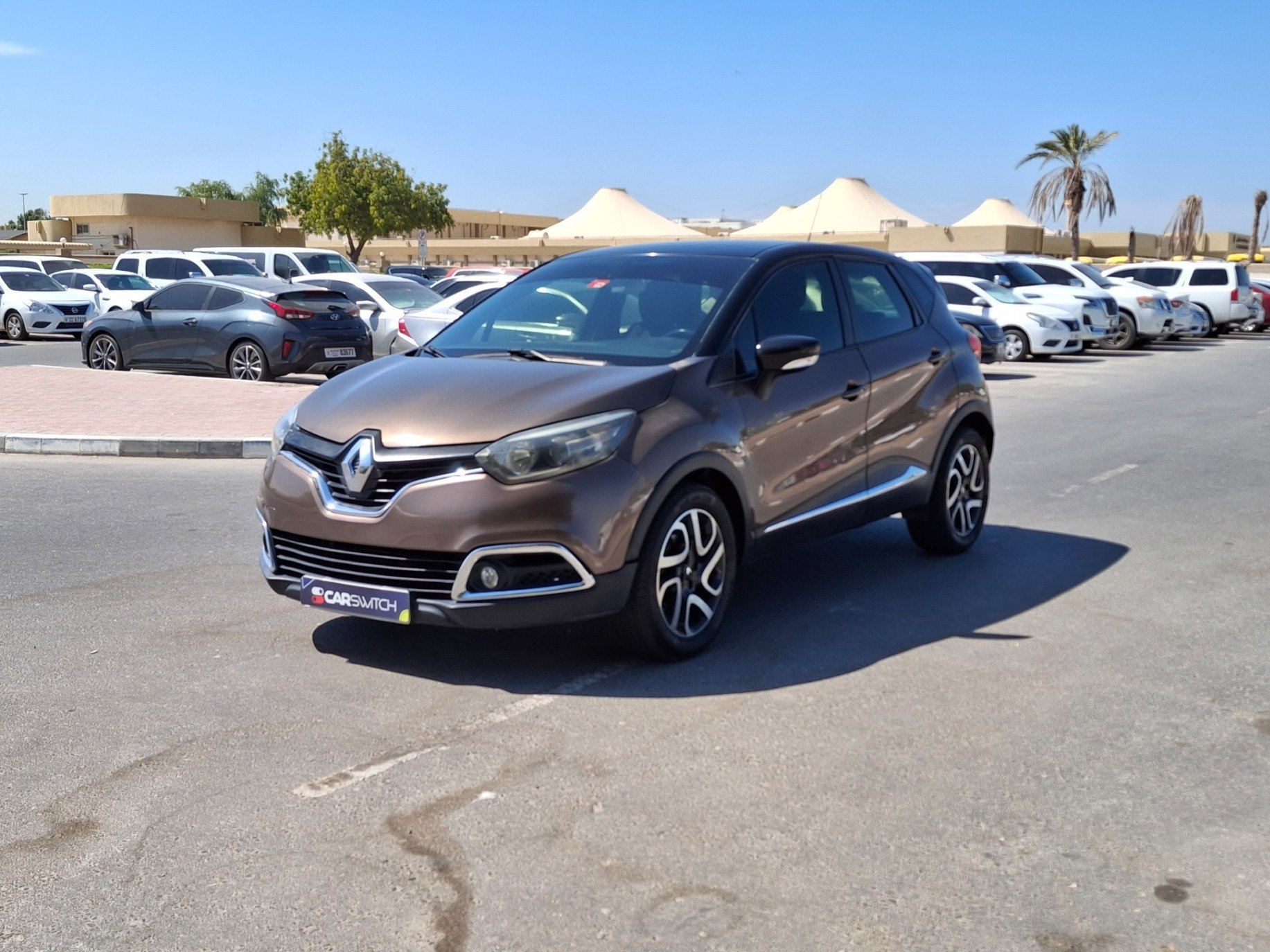 Used 2016 Renault Captur for sale in Dubai