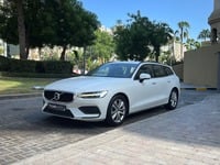 Used 2021 Volvo V60 for sale in Dubai