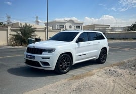 Used 2019 Jeep Grand Cherokee for sale in Dubai