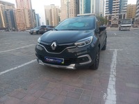 Used 2018 Renault Captur for sale in Sharjah