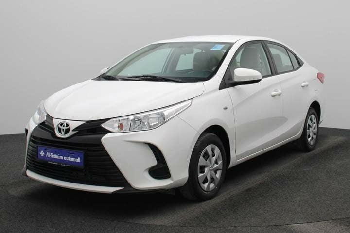 Used 2021 Toyota Yaris for sale in Dubai